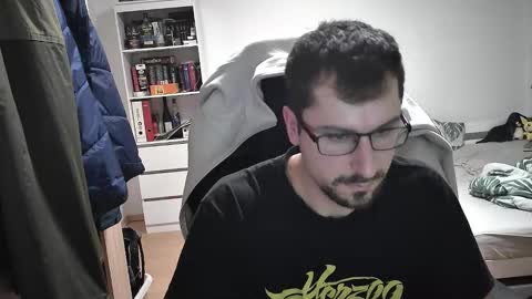 King Dan online show from December 12, 7:37 pm