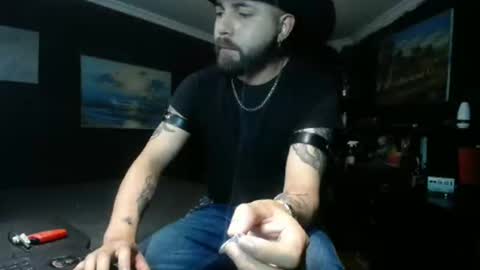 Snapshot of danbury44 chatting on January 8, 7:24 pm danbury online show from January 8, 7:24 pm