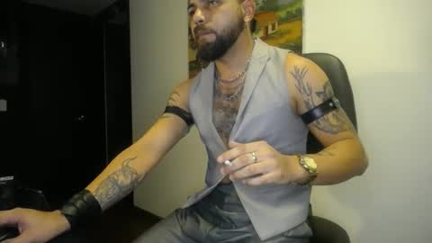 Snapshot of danbury44 chatting on September 24, 1:38 am danbury online show from September 24, 1:38 am