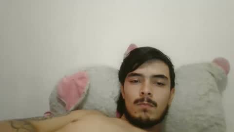 Snapshot of dani_42017 chatting on February 24, 1:21 pm dani_42017 online show from February 24, 1:21 pm