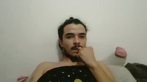 Snapshot of dani_42017 chatting on February 16, 9:26 am dani_42017 online show from February 16, 9:26 am