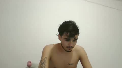 Snapshot of dani_42017 chatting on January 8, 11:43 am dani_42017 online show from January 8, 11:43 am