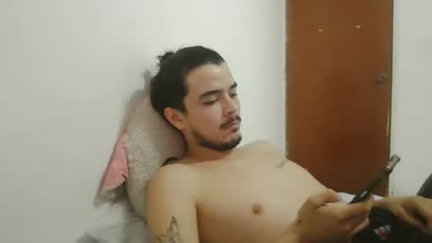 Snapshot of dani_42017 chatting on February 3, 12:25 pm dani_42017 online show from February 3, 12:25 pm
