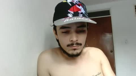 Snapshot of dani_42017 chatting on March 1, 7:15 pm dani_42017 online show from March 1, 7:15 pm