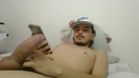 Snapshot of dani_42017 chatting on January 23, 6:03 pm dani_42017 online show from January 23, 6:03 pm