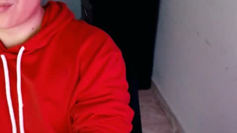 Snapshot of daniel_ruis16 chatting on December 6, 4:06 pm daniel_ruis16 online show from December 6, 4:06 pm