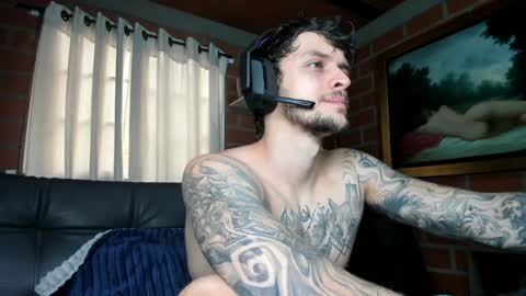 Snapshot of daniele_bunny chatting on December 16, 6:27 pm Daniele Bunny online show from December 16, 6:27 pm