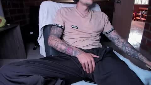 Snapshot of daniele_bunny chatting on October 17, 7:40 pm Daniele Bunny online show from October 17, 7:40 pm