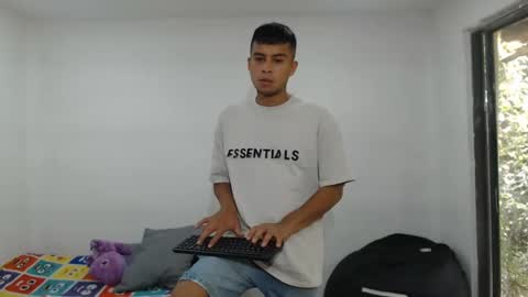 danielitopapii online show from February 12, 6:09 pm