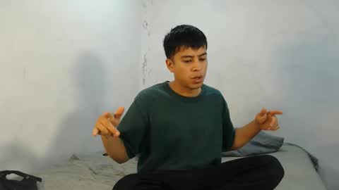 danielitopapii online show from October 3, 9:47 am