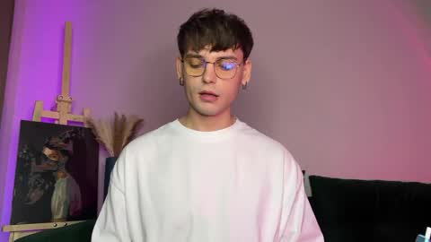 danieltuckerr online show from March 9, 6:02 pm