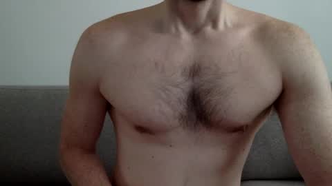 Snapshot of danishguysdicks chatting on March 3, 8:23 am Buzzy online show from March 3, 8:23 am