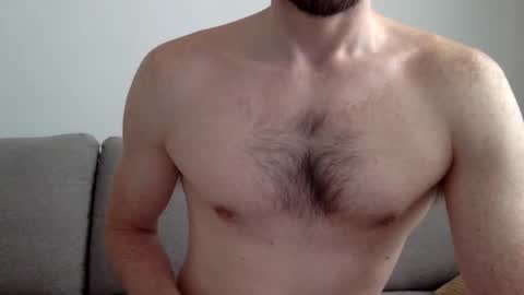 Snapshot of danishguysdicks chatting on September 11, 6:45 am Buzzy online show from September 11, 6:45 am