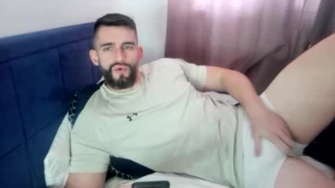 Snapshot of dannyk1990 chatting on March 3, 9:50 am Naughtystr8D online show from March 3, 9:50 am