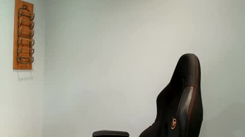 Snapshot of dannythreeyway chatting on September 16, 6:42 pm DannyThreeWay online show from September 16, 6:42 pm