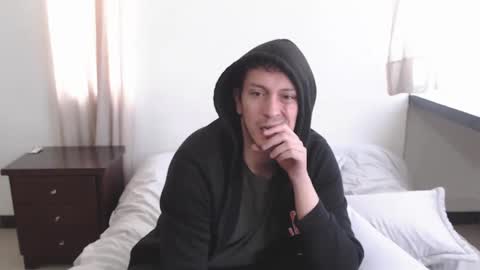 Snapshot of danruiz33 chatting on January 13, 3:15 pm Dan online show from January 13, 3:15 pm