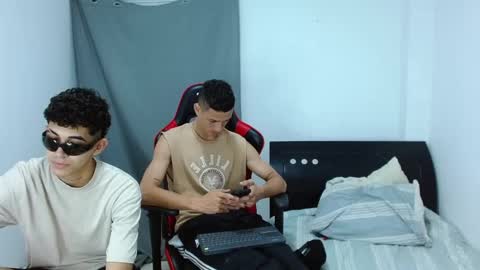 Dante online show from December 5, 6:10 am