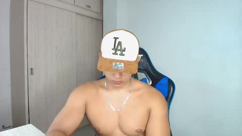 Dantraxx online show from December 3, 9:12 pm