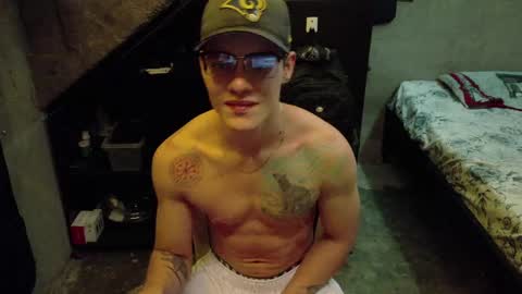 dany_kyng online show from April 15, 7:58 pm