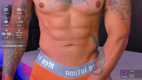 danyfitguy_ online show from January 17, 4:32 pm
