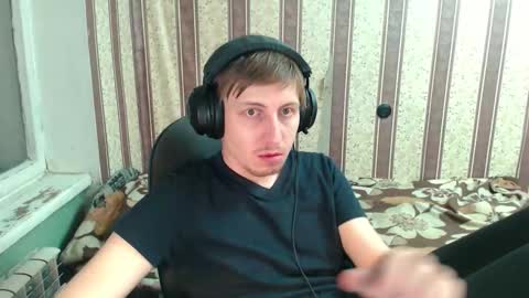 darienlarge online show from November 3, 2:19 pm