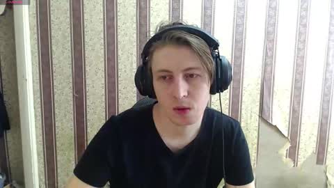 darienlarge online show from September 26, 8:12 am