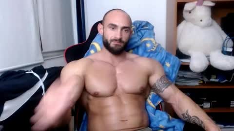 Dario online show from December 8, 9:19 pm