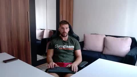 darius_94 online show from September 20, 5:40 am