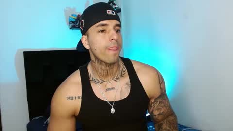 Darius Phoenix  online show from March 10, 10:05 pm