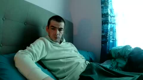 dark377 online show from April 10, 11:01 pm