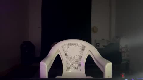 darklight69s25 online show from May 2, 9:50 pm