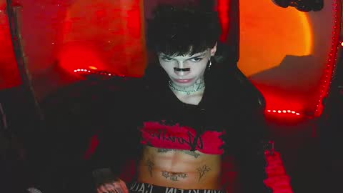   online show from December 14, 6:53 am