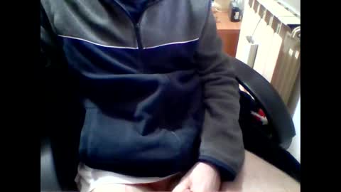 Snapshot of darkv88 chatting on January 14, 10:38 am Darkv88 online show from January 14, 10:38 am