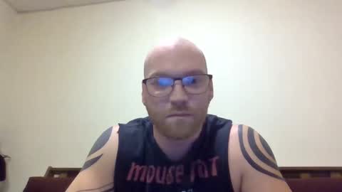 darlcomllc online show from February 9, 10:43 pm