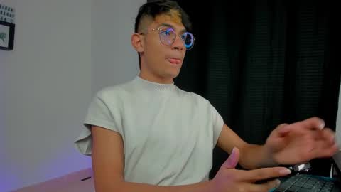 angel online show from October 1, 2:48 am