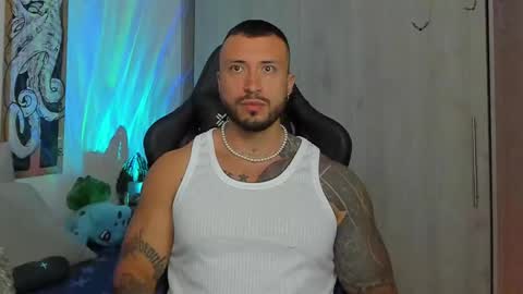 Snapshot of dave_max93 chatting on March 10, 2:37 pm DAVE MAX online show from March 10, 2:37 pm