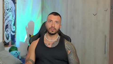 Snapshot of dave_max93 chatting on February 27, 5:26 pm DAVE MAX online show from February 27, 5:26 pm