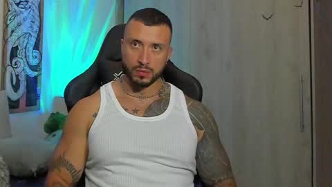 Snapshot of dave_max93 chatting on March 11, 3:05 am DAVE MAX online show from March 11, 3:05 am