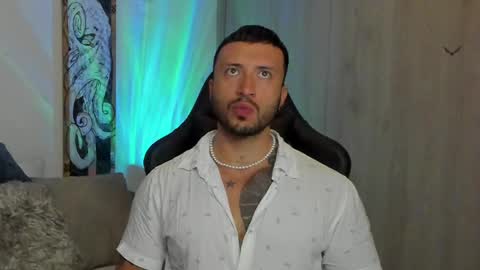 Snapshot of dave_max93 chatting on February 24, 2:30 am DAVE MAX online show from February 24, 2:30 am