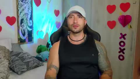 Snapshot of dave_max93 chatting on February 15, 3:09 am DAVE MAX online show from February 15, 3:09 am