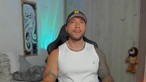 Snapshot of dave_max93 chatting on January 27, 3:50 pm DAVE MAX online show from January 27, 3:50 pm