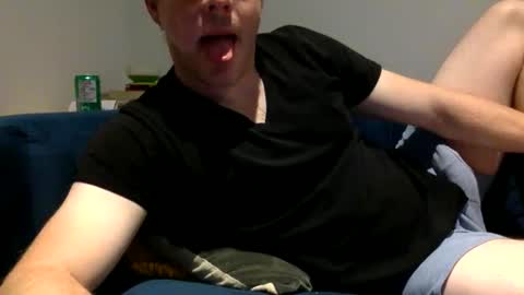 daveb709709709 online show from October 21, 1:52 am