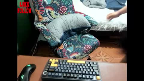 David online show from February 28, 11:15 pm