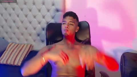 david_bandercock online show from September 12, 5:51 am