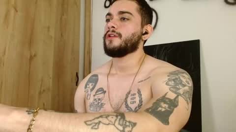 Twitter davidsanctum online show from March 18, 5:32 am