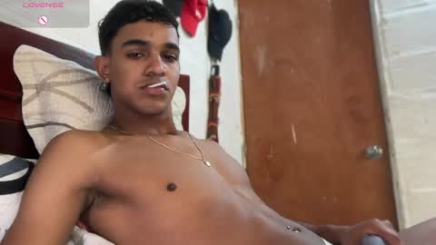 david_hot44 online show from March 12, 5:09 pm