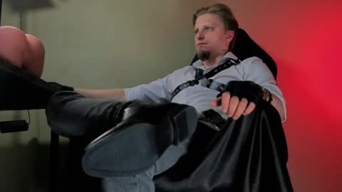 Vincente online show from March 10, 9:10 pm