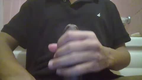 Snapshot of davidbigdick24 chatting on February 3, 6:02 am David online show from February 3, 6:02 am