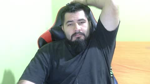 Snapshot of daviddelz chatting on March 9, 6:28 am David online show from March 9, 6:28 am