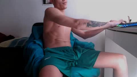 davidsalazar33 online show from March 1, 4:47 am